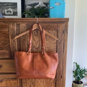 •{Personal Item}• DOONEY & BOURKE BAG